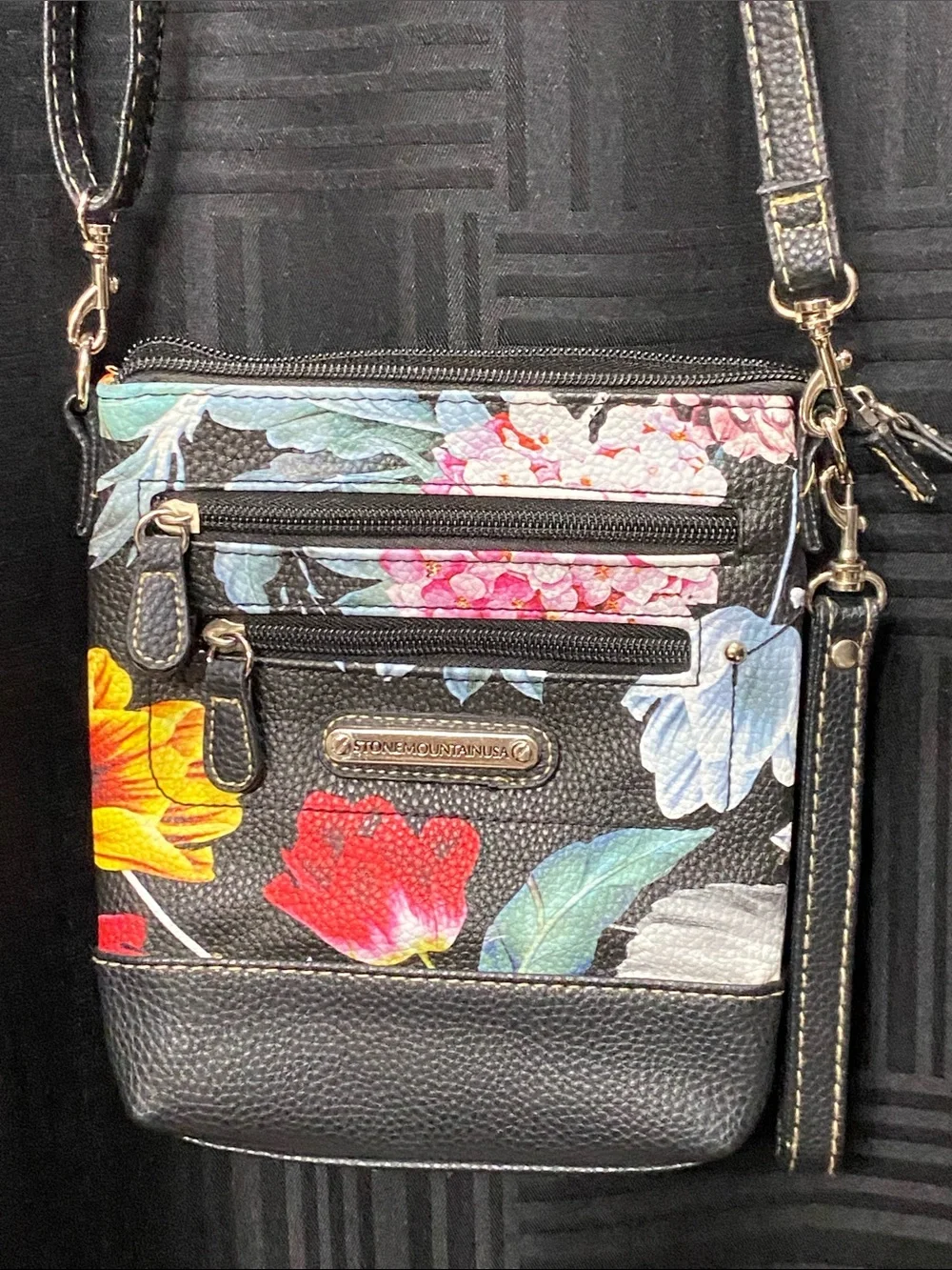 Stone Mountain Leather Floral Crossbody Wristlet black tropical
